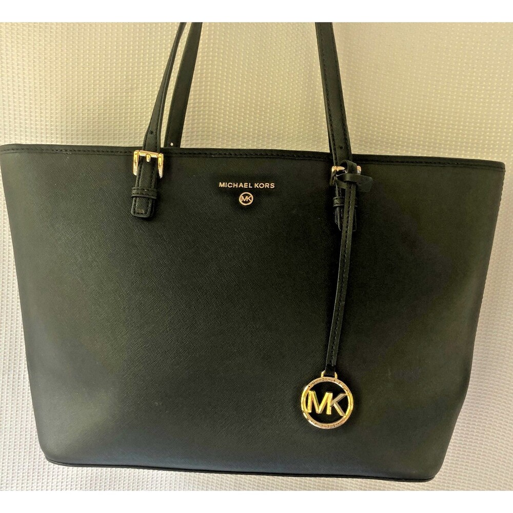 Michael Kors Black Tote Bag , Saffiano leather, zipper, MK fob, inside pockets - Picture 2 of 16
